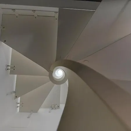 アパート La Torre Di Porta Nuova ボローニャ